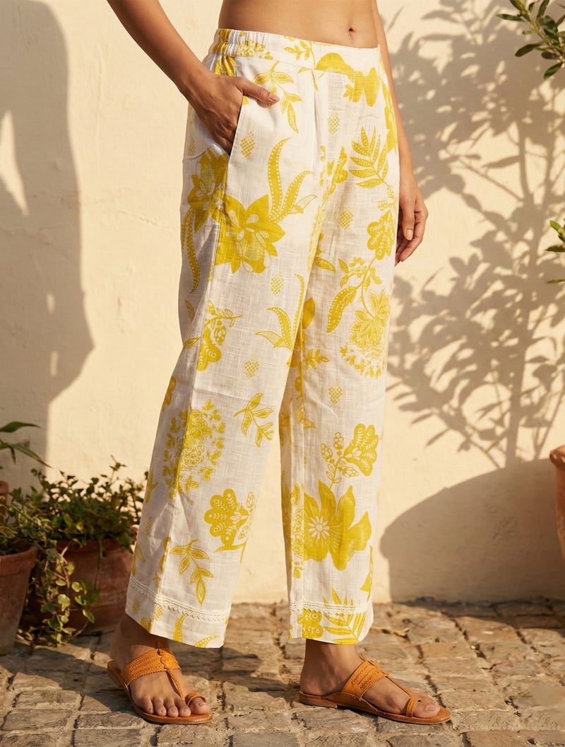 trueBrowns White Yellow Floral Print Kurta Pant Set - Image 4